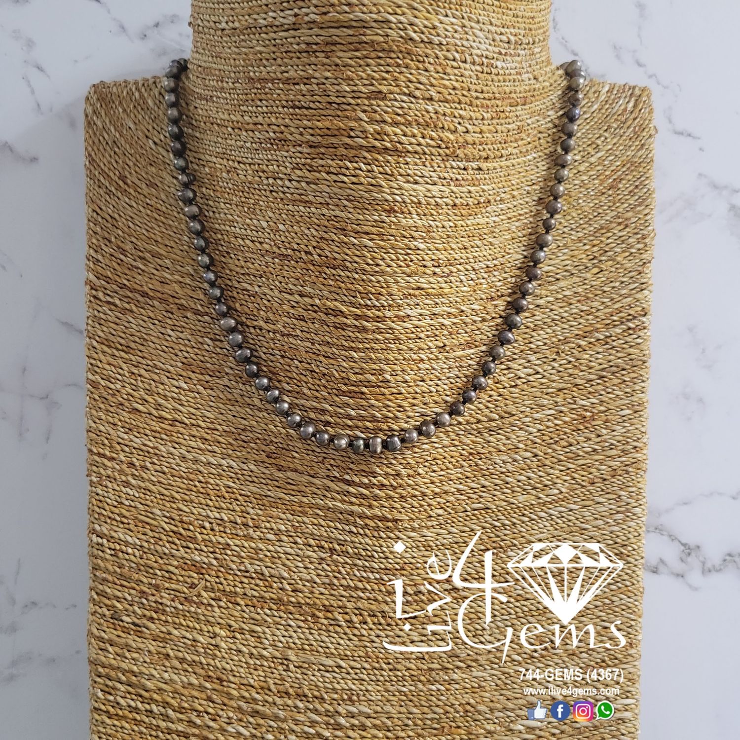 18&quot; Peacock Pearl Necklace