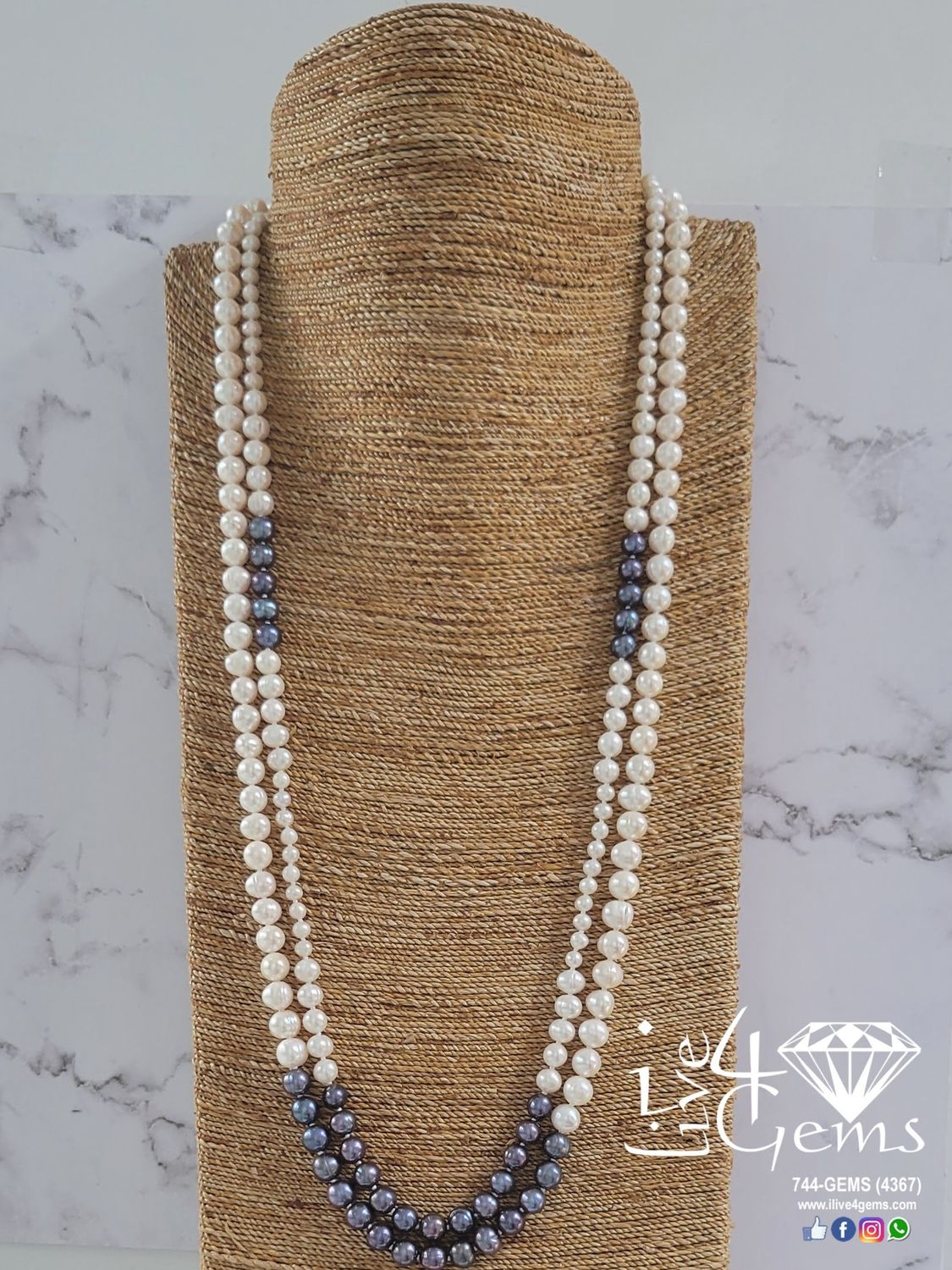 32&quot; White/Peacock Pearl Necklace