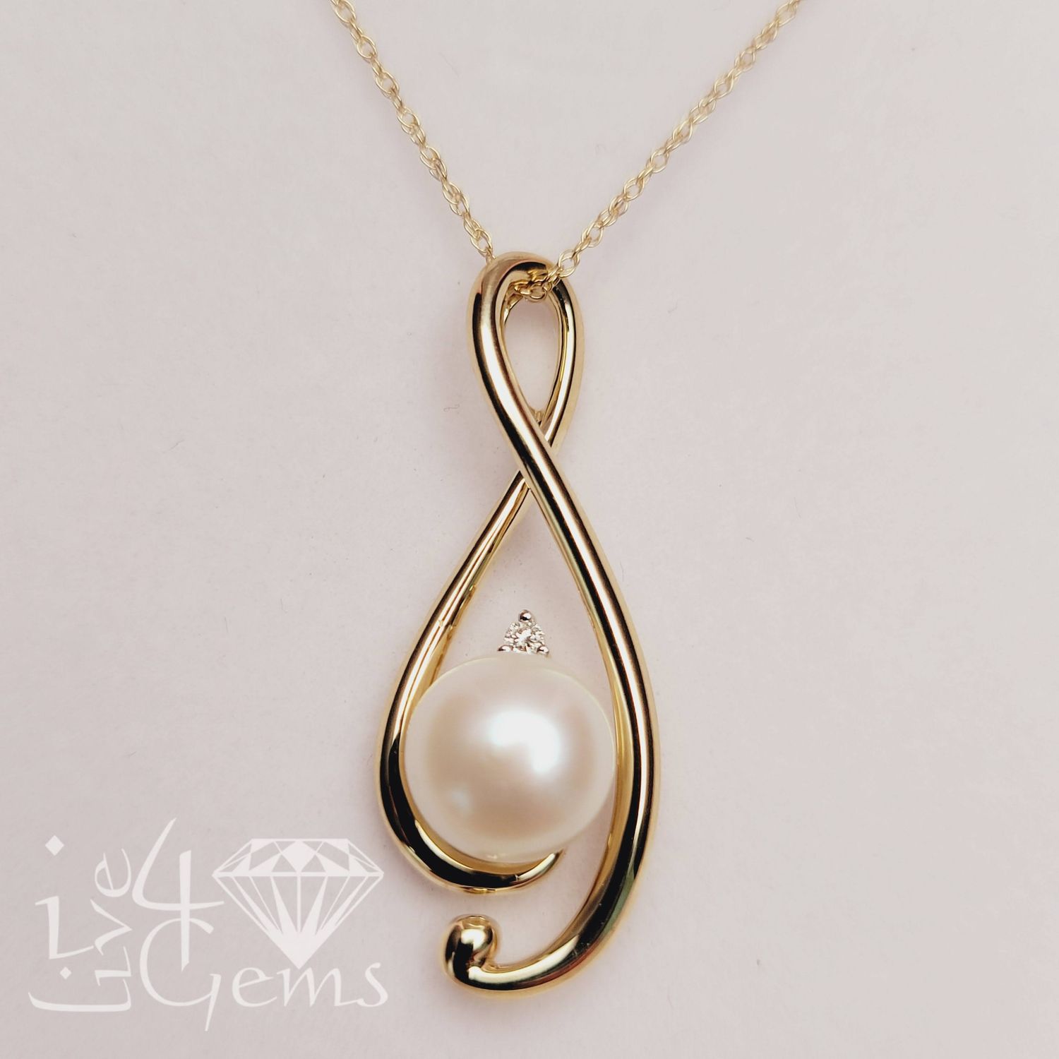 10kty Dia Pearl Infinity Pendant/Chain
