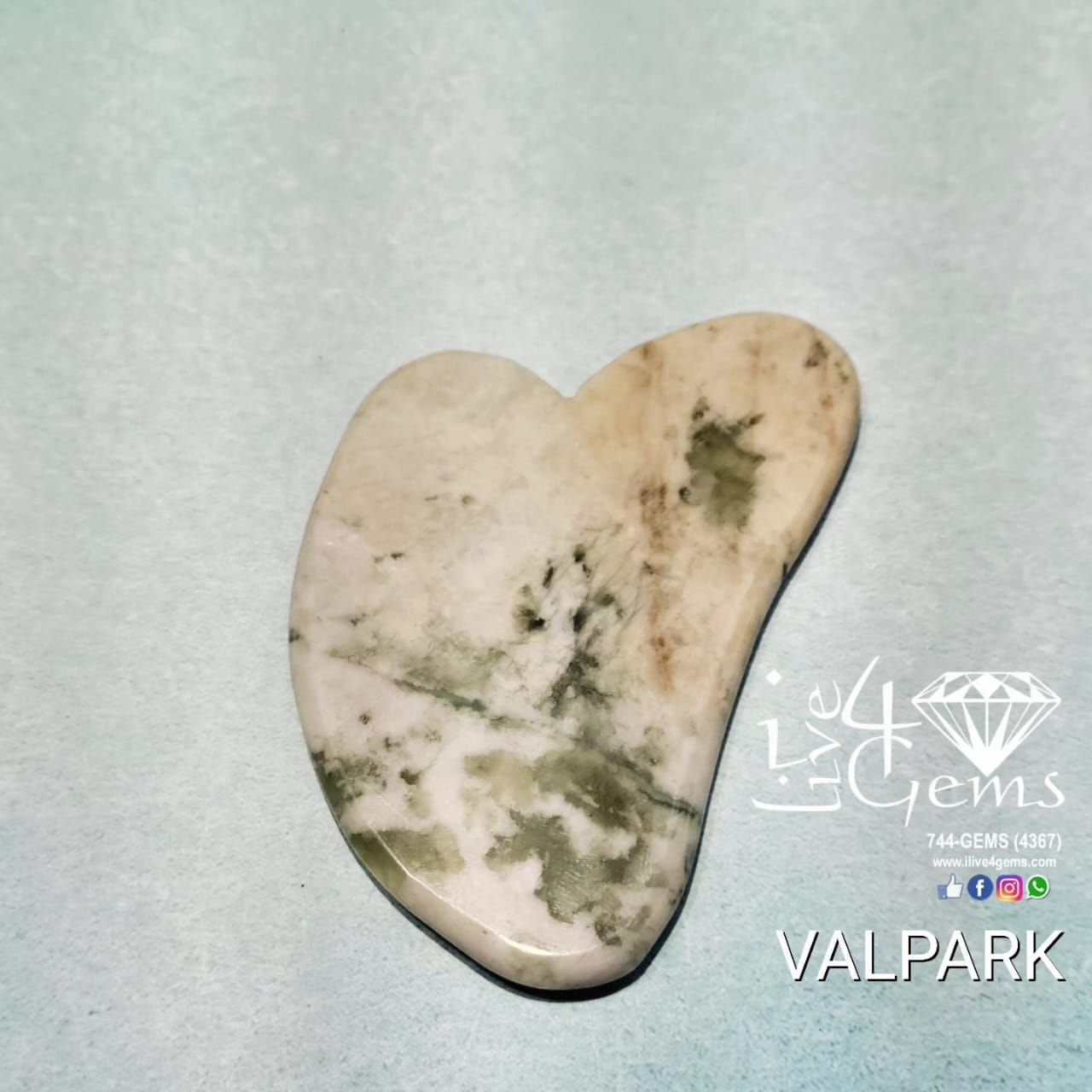 Gua Sha Light Green Jade