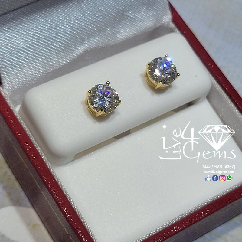 Silver Moissanite Stud- 1ct YG Plated 5mm 4 prong VS Dcolour