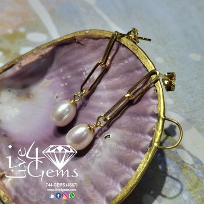 Vermeil Paperclip Pearl Earring