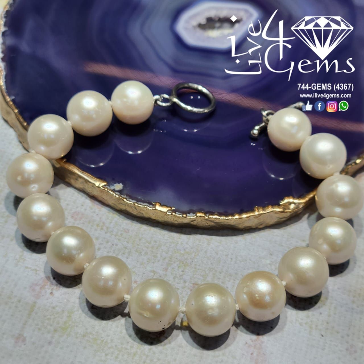 10-12mm White Pearl Toggle Bracelet