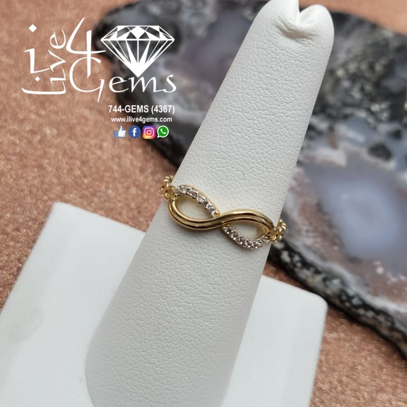 10kty Cz Infinity Circle Link Ring