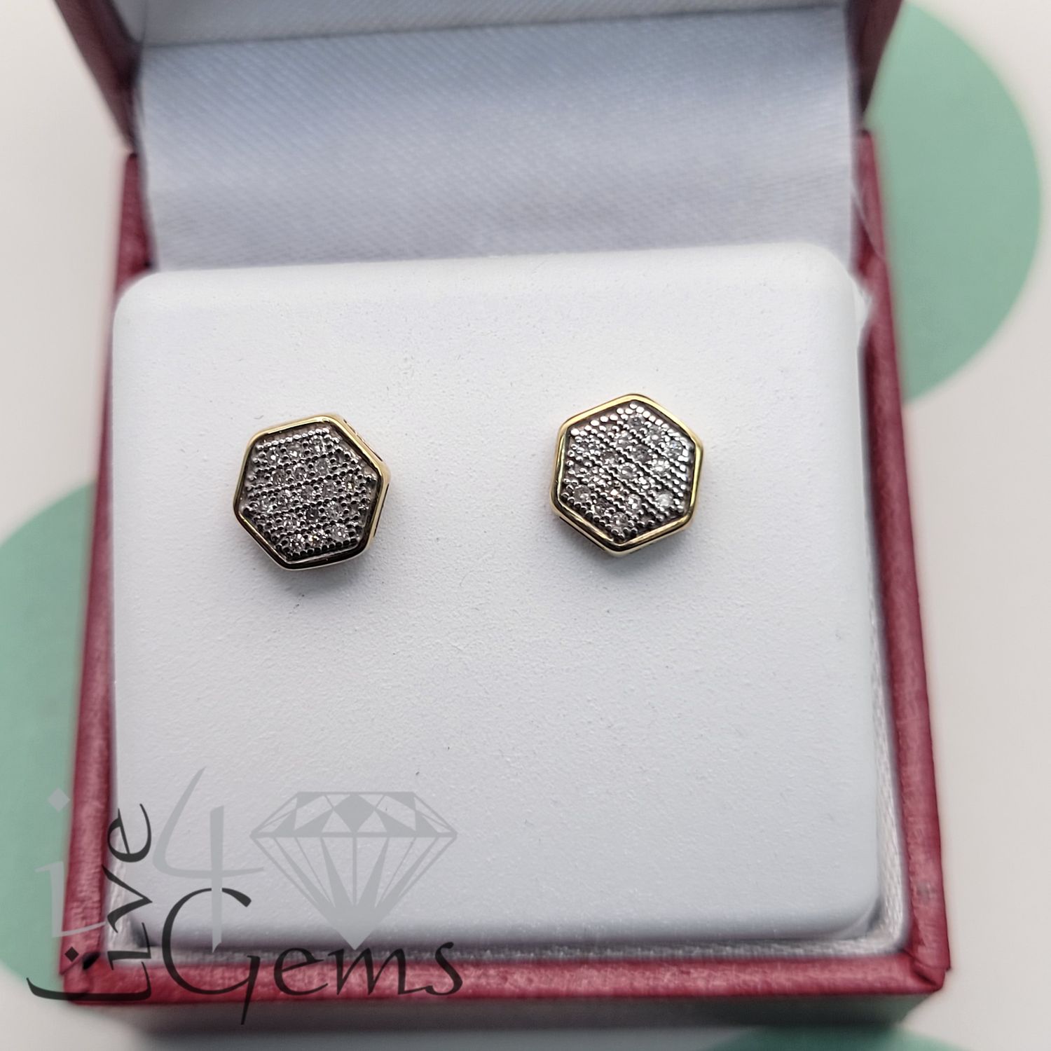 10kty 1/10ct Dia Hexagon Micro-Pave Studs