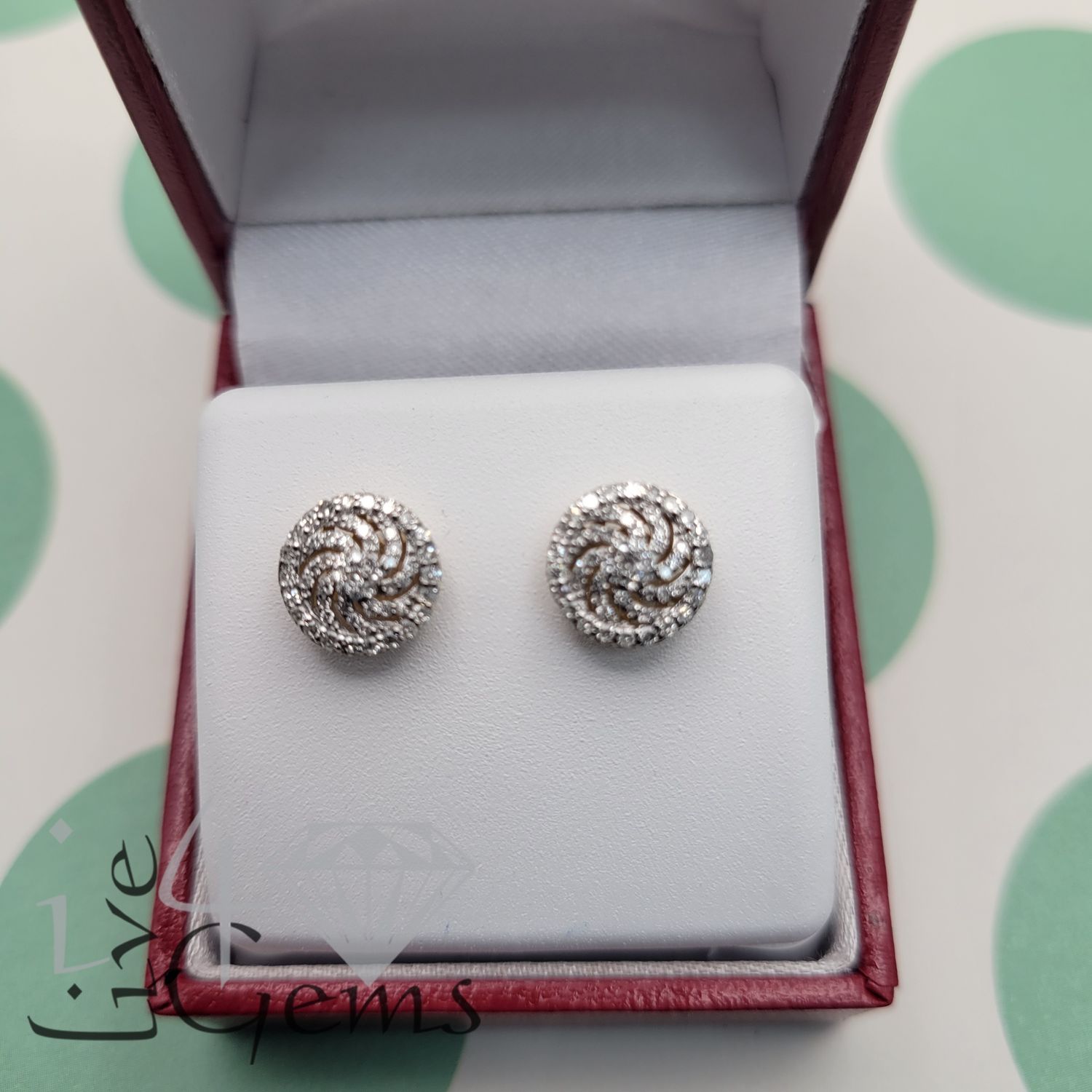 10kty 1/3ctw Dia Flower Stud