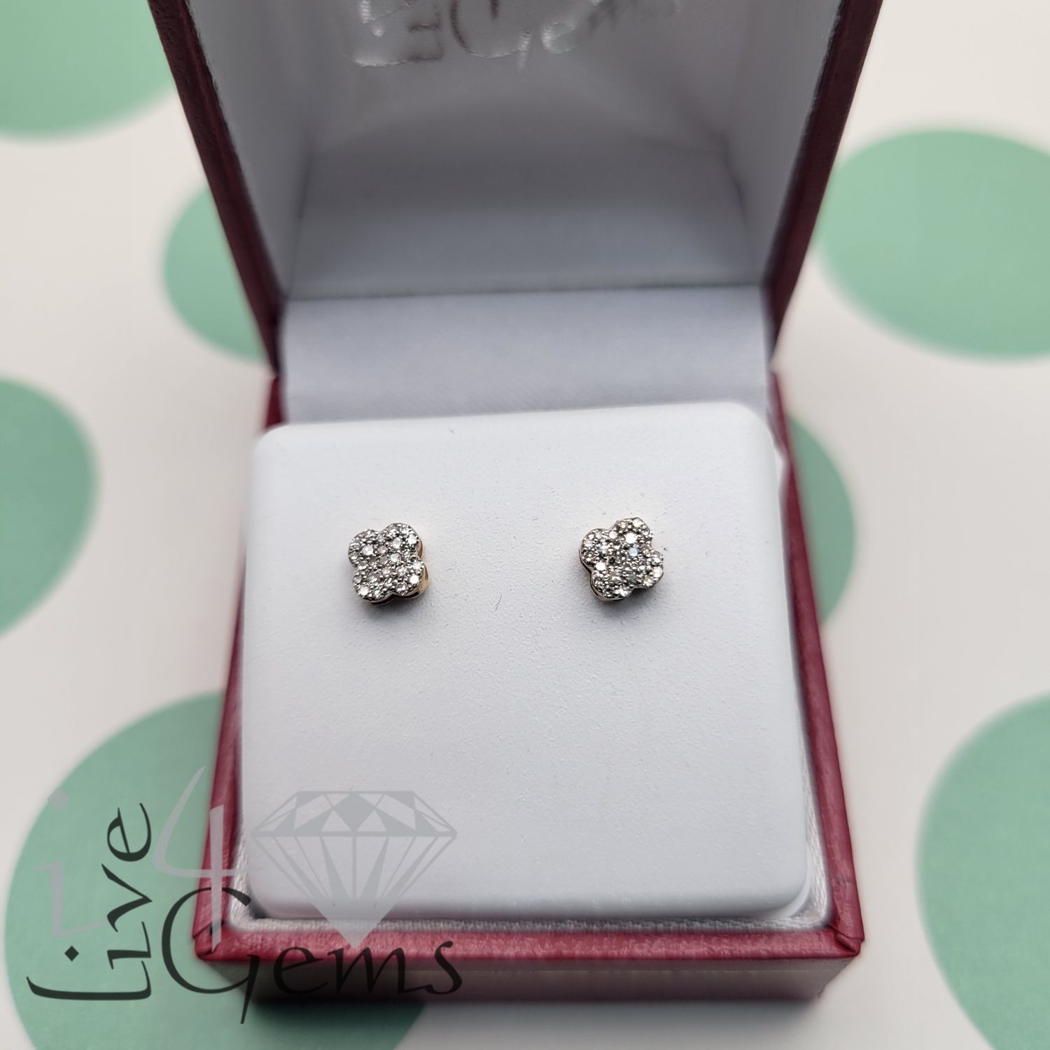 1/6ctw Diamond 10kty Clover Stud