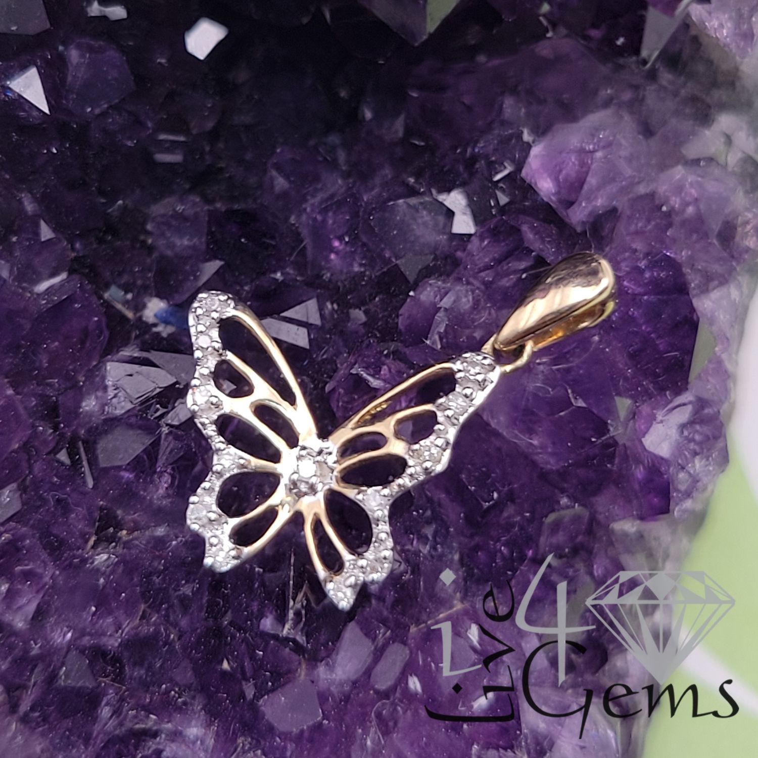 1/20ctw 10kty Butterfly Pendant