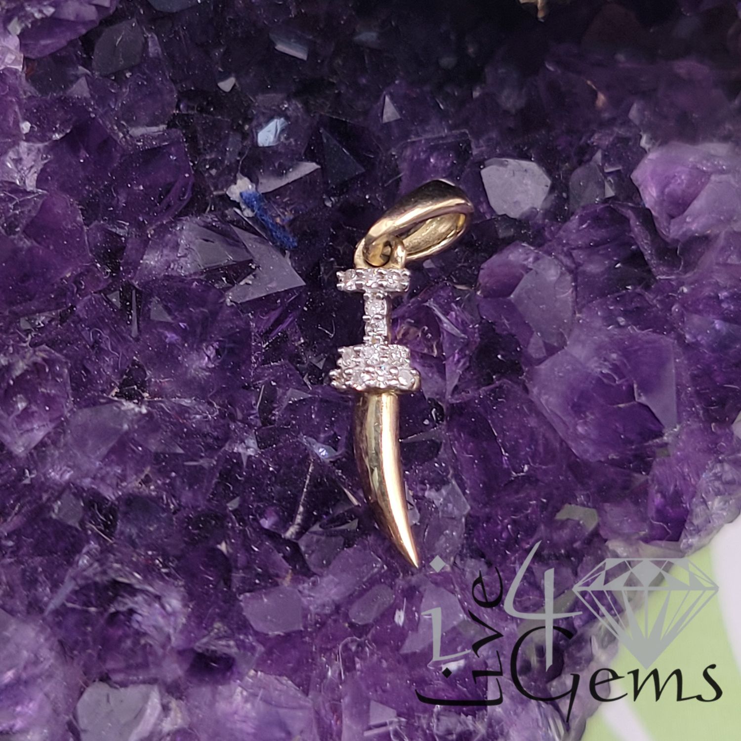 1/20ctw Diamond 10kty Dagger Pendant