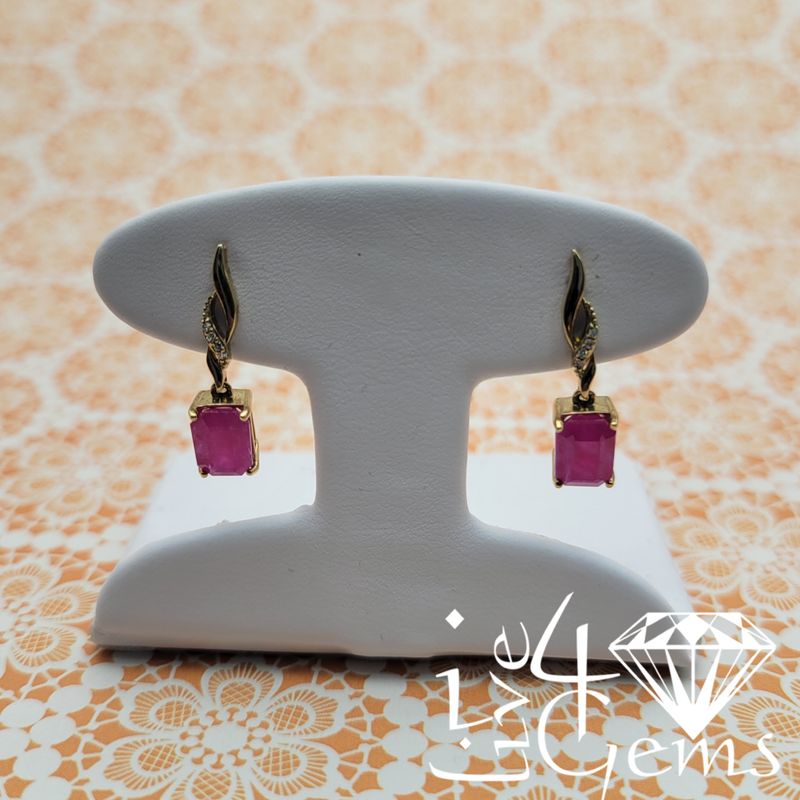 10kty Ruby/0.07ctw Dia Princess Cut Earring