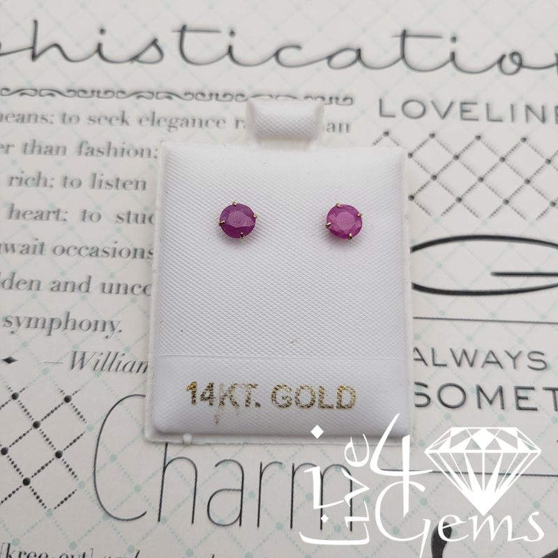 14kt Ruby 5mm Round Stud