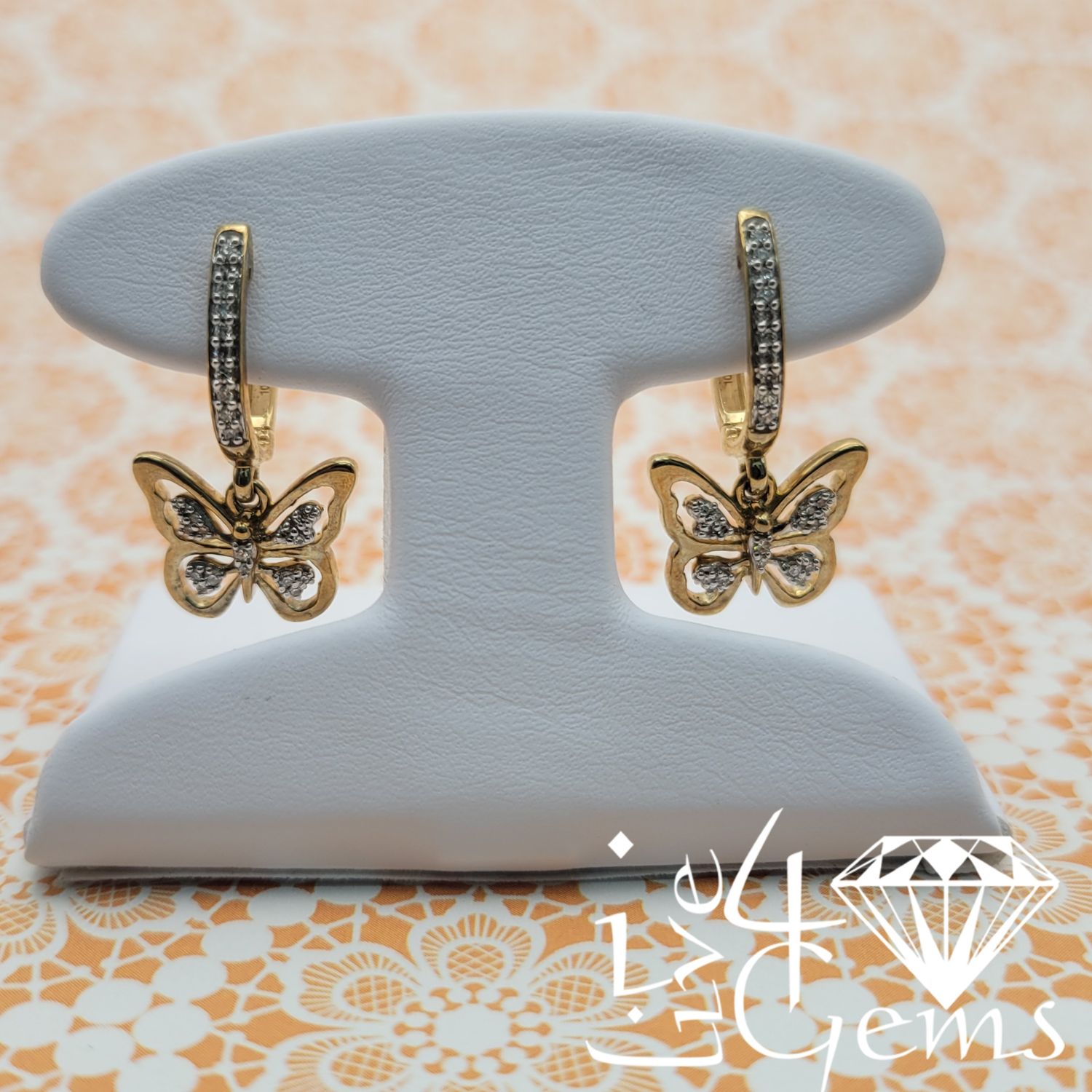 10kt 1/6ctw Dangling Butterfly Earring