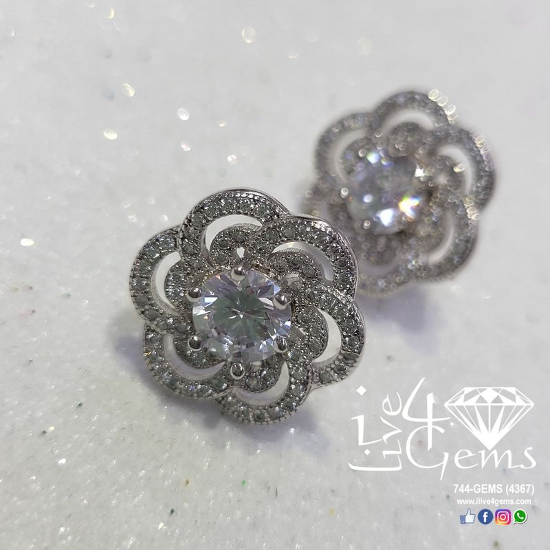Silver Clear Cz Flower Screwback