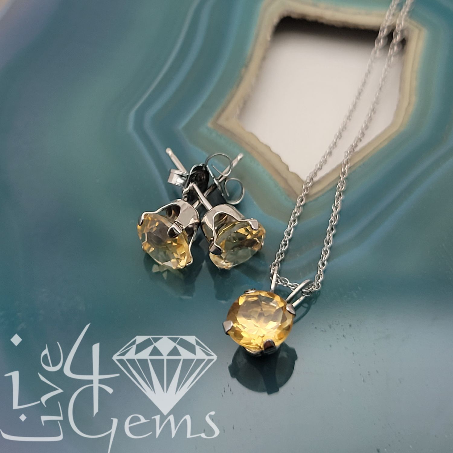 10ktw Citrine Stud/Pendant/Chain Set