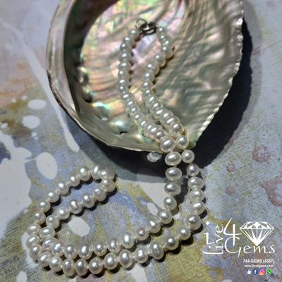 Pearl Necklace