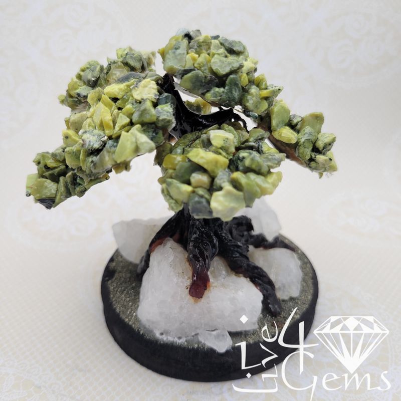 Gemstone Bonsai Tree  Serpentine w Clear Quartz