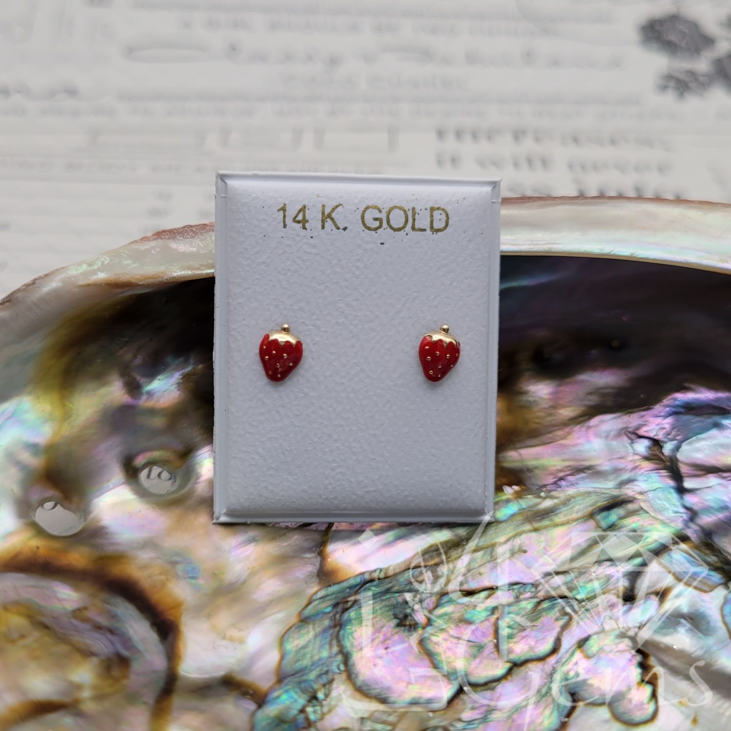 14kty Strawberry Screwback Stud