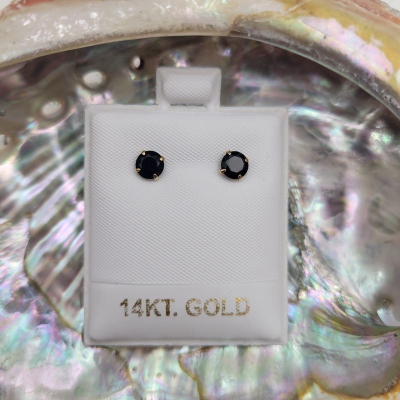 14kt Martini Stud