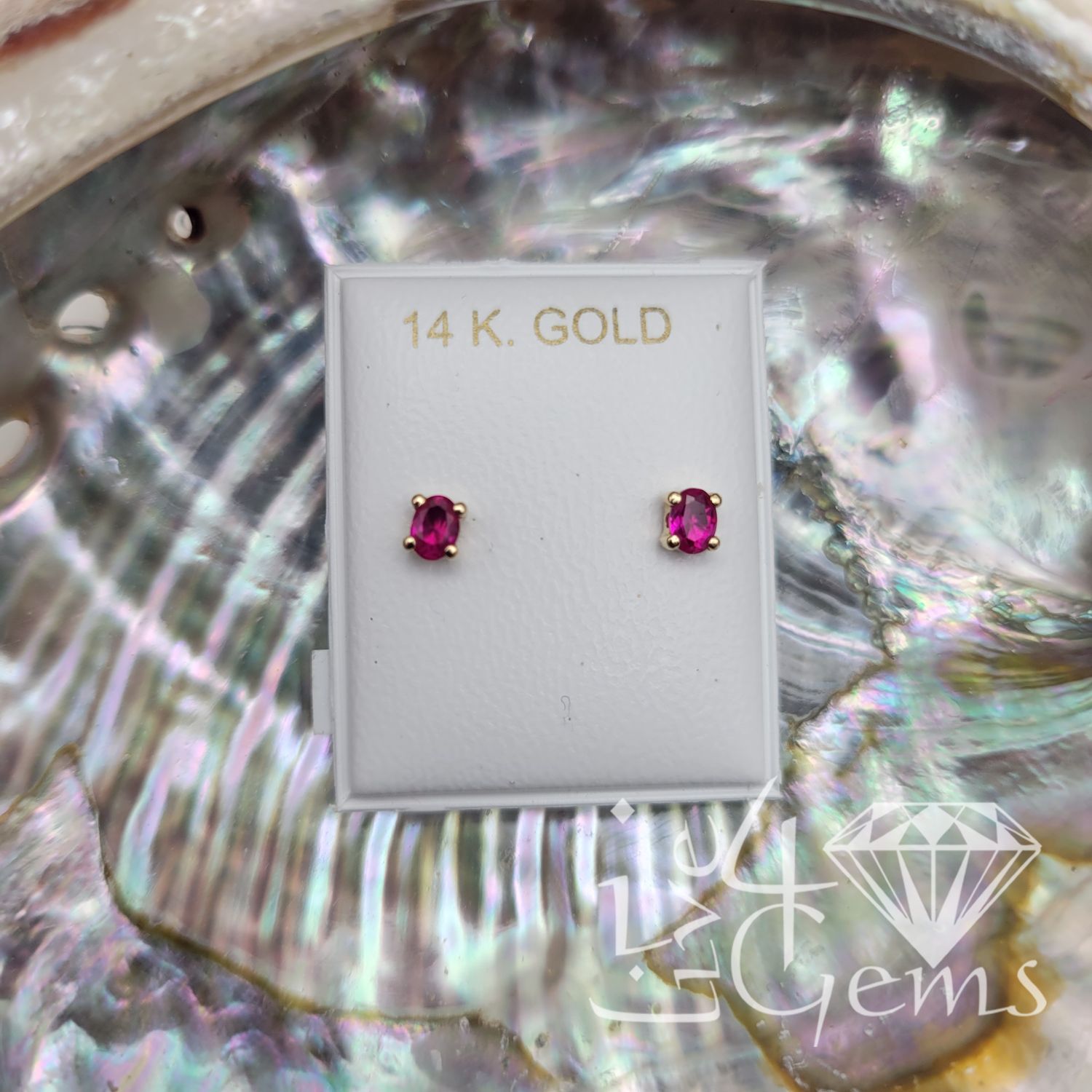 14kt Red Oval Stud Screwback