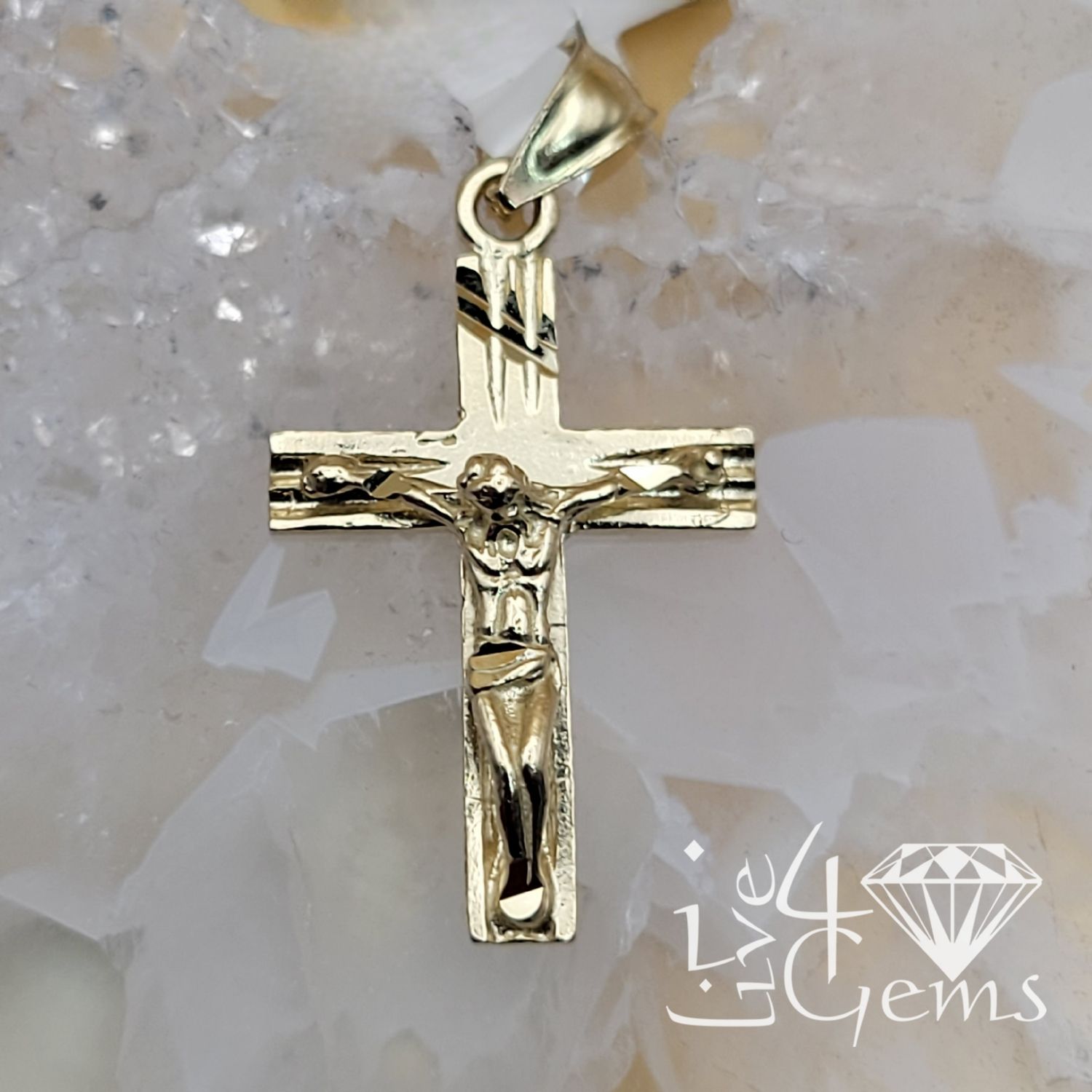 10kty Simple Crucifix Pendant