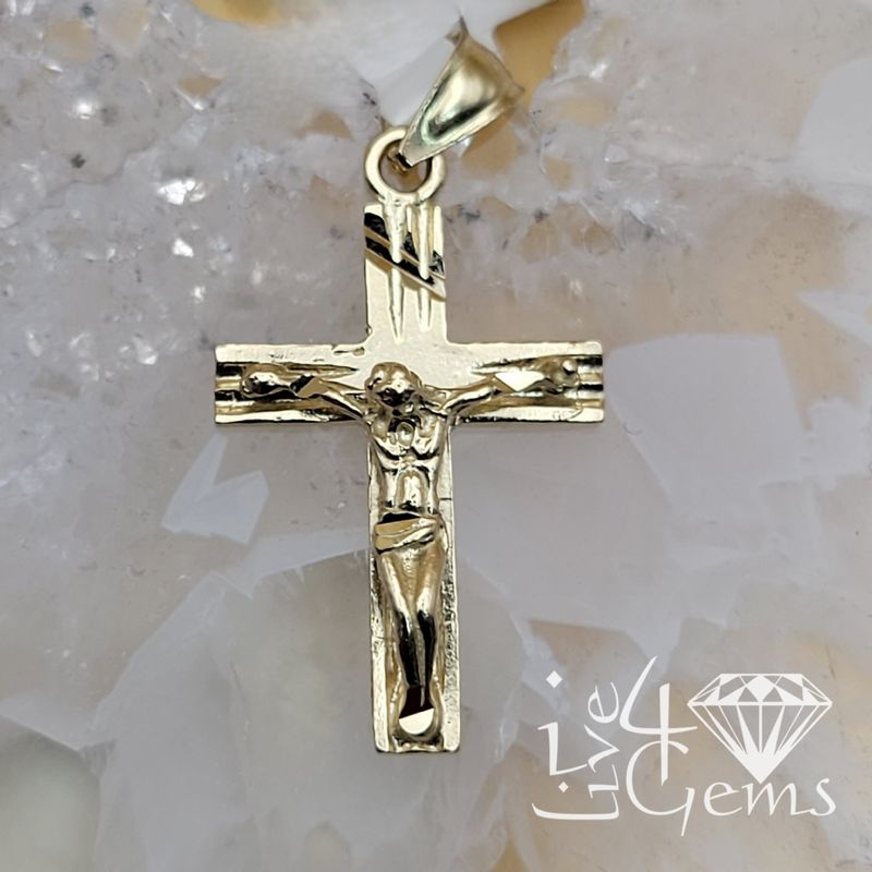 10kty Simple Crucifix Pendant