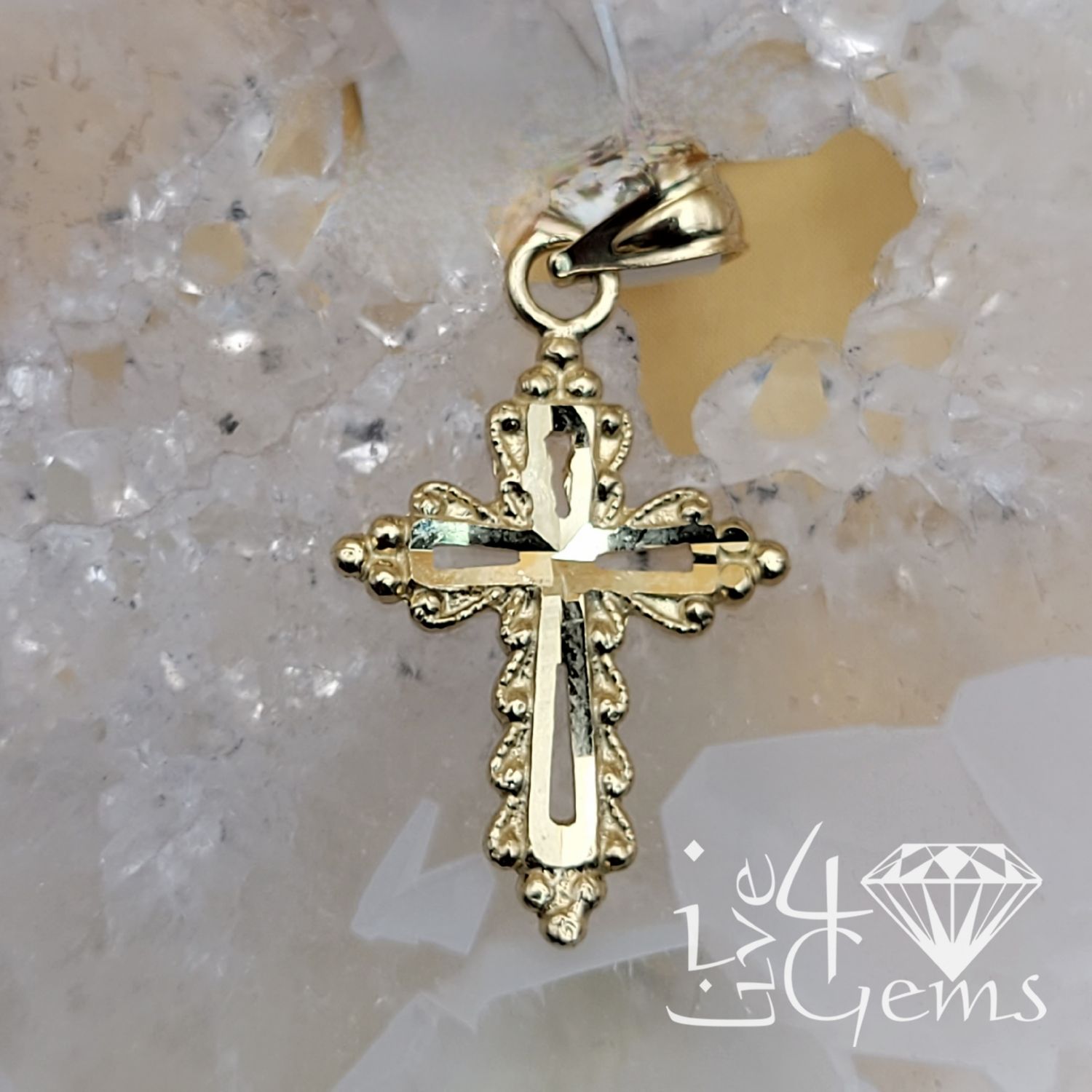 10kty Vintage Cross Pendant