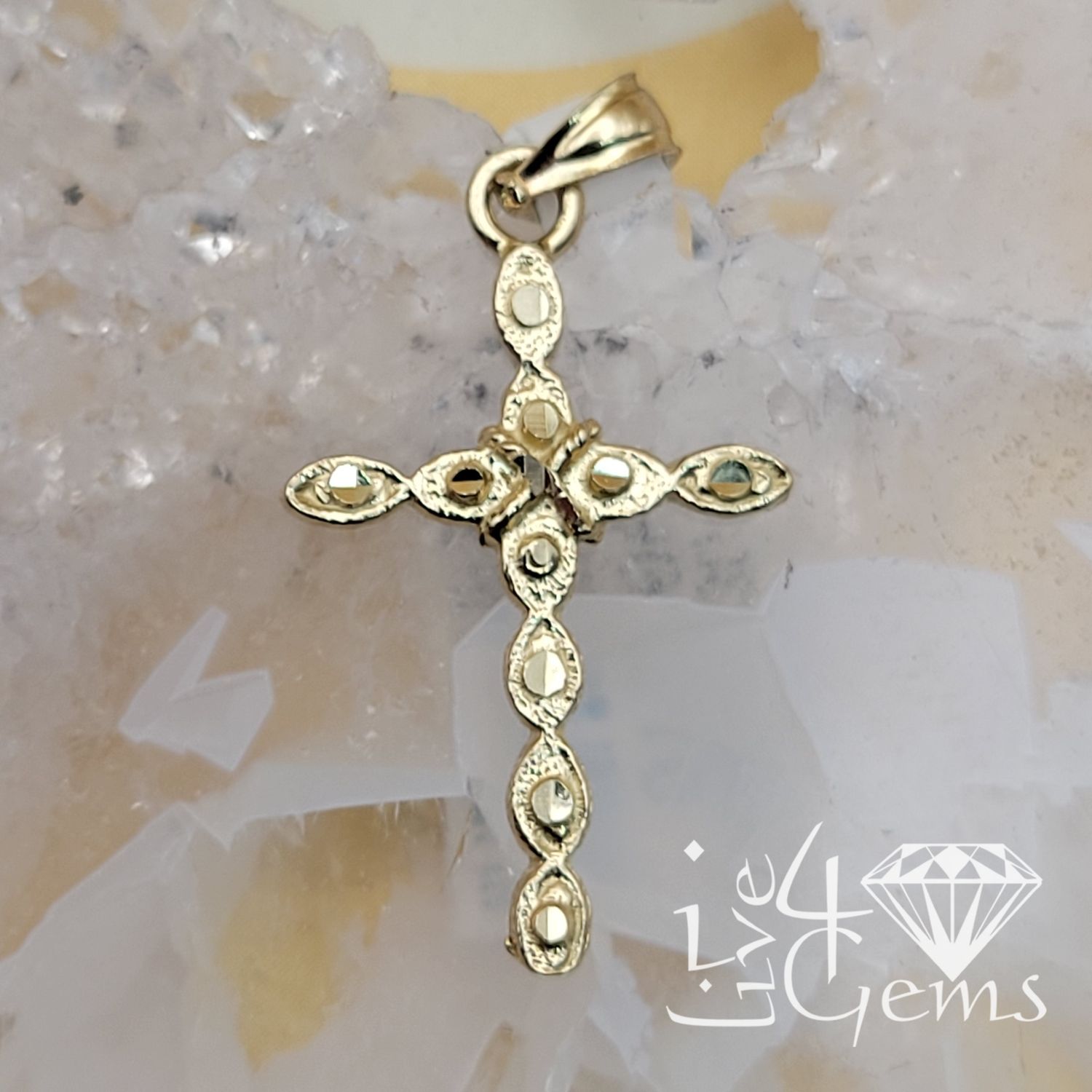 10kty Oval Cross Pendant