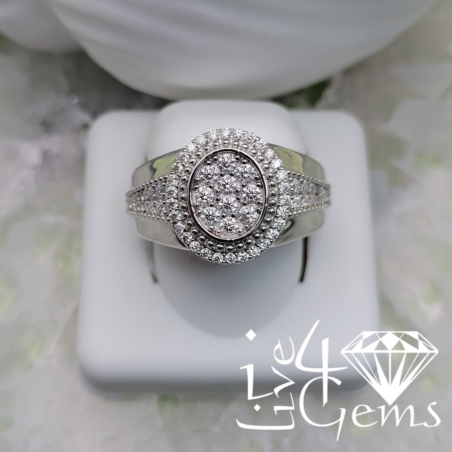 Silver Moissanite 1.00ctw  Oval Men&#39;s Ring