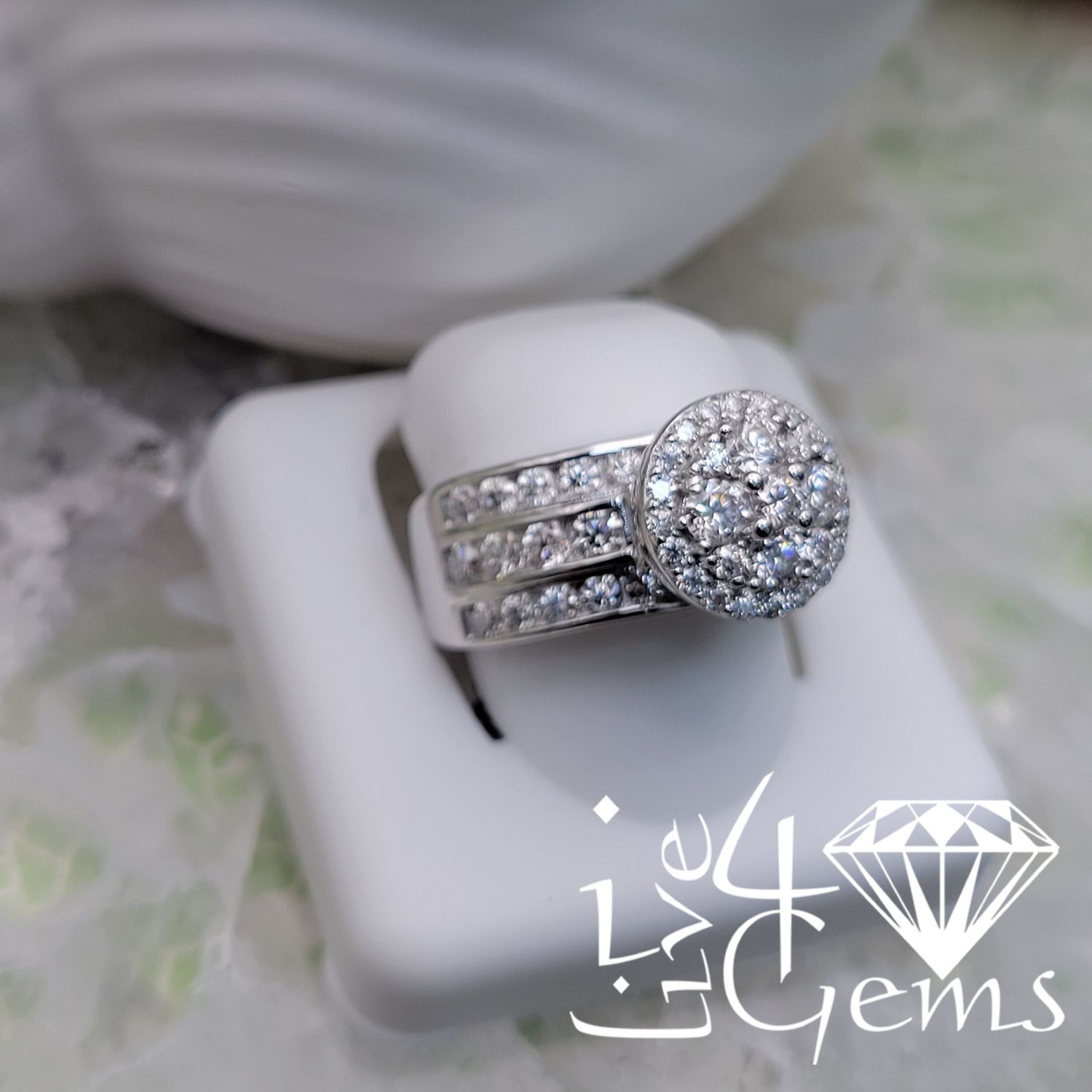 Silver Moissanite 2.00ctw Round Cluster Ring S7
