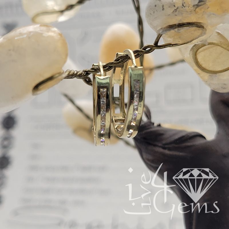 10kt Small CZ Hoop