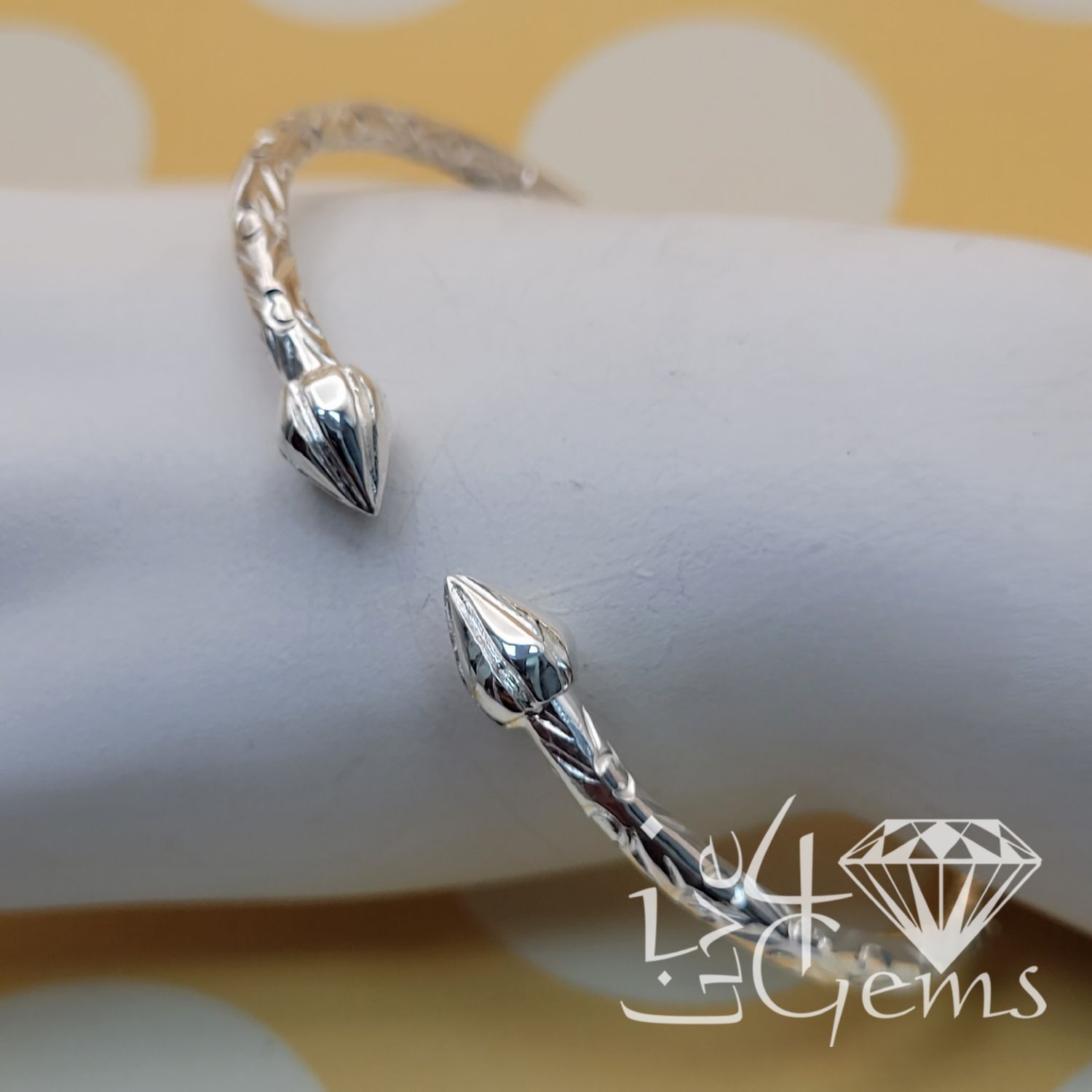 Pair Silver 7.0&quot; Bangle Cocoa Head
