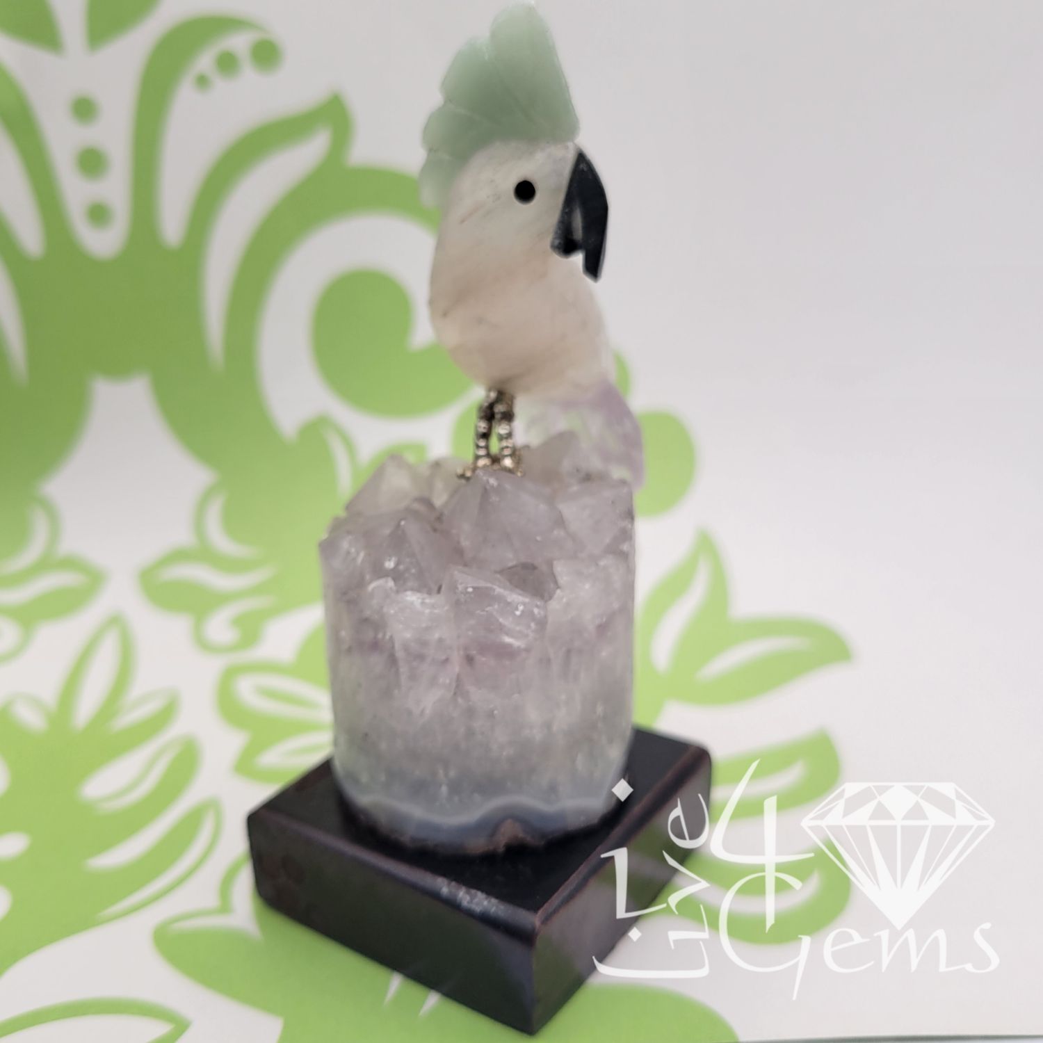 Gemstone Bird Carving Style 3