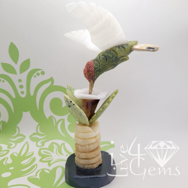 Gemstone Hummingbird Carving Style 1