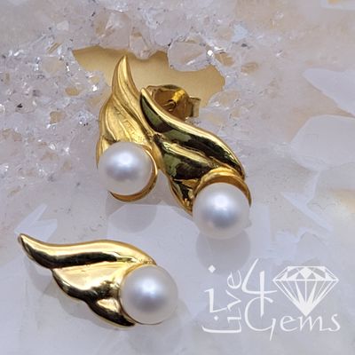 Gold 10kt Earring and Pendant Set