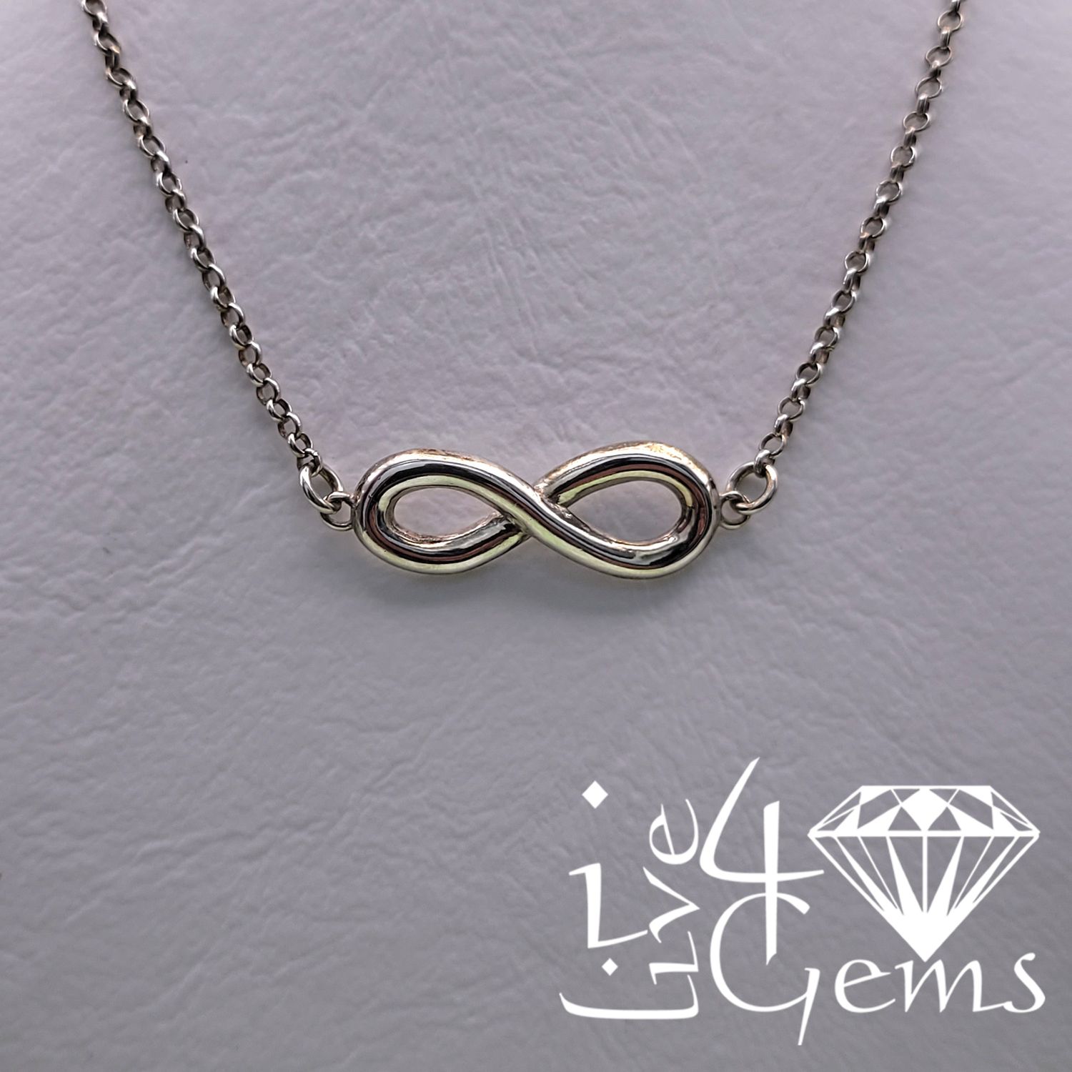 Silver Infinity Pendant w Chain