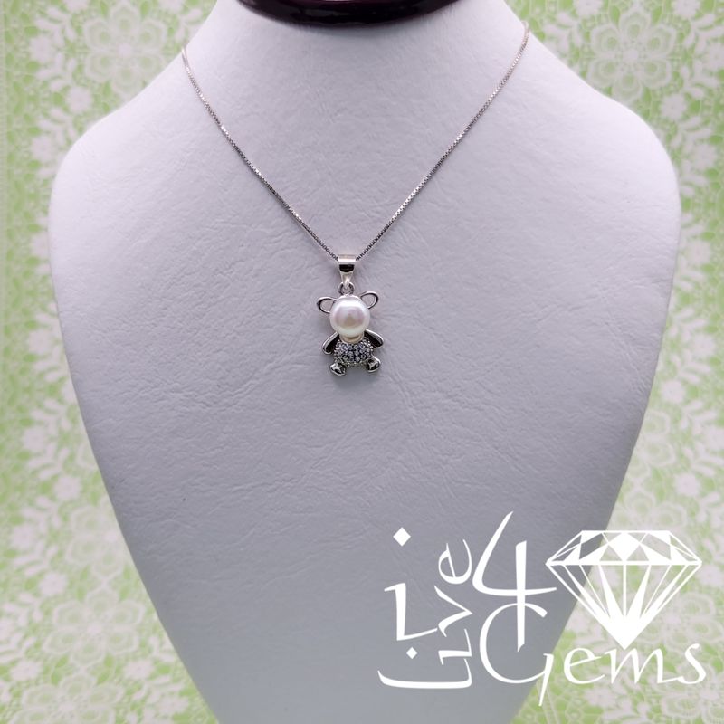 Silver Pearl Teddy Bear Pendant w Chain