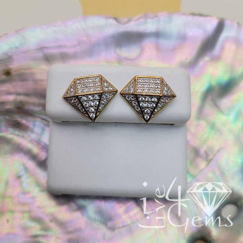 Silver GP Cz Diamond Shape Screwback