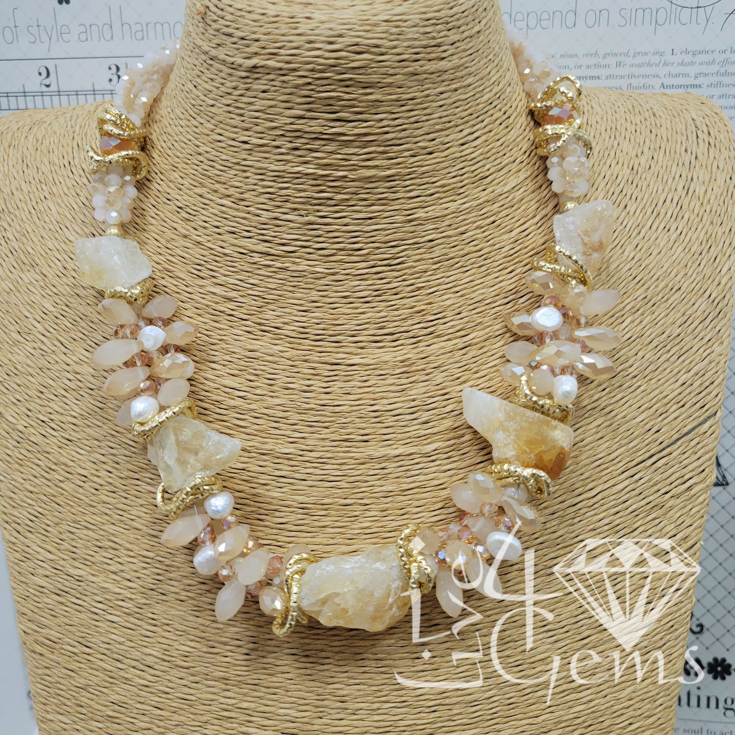 Citrine Short Necklace w Magnetic Clasp
