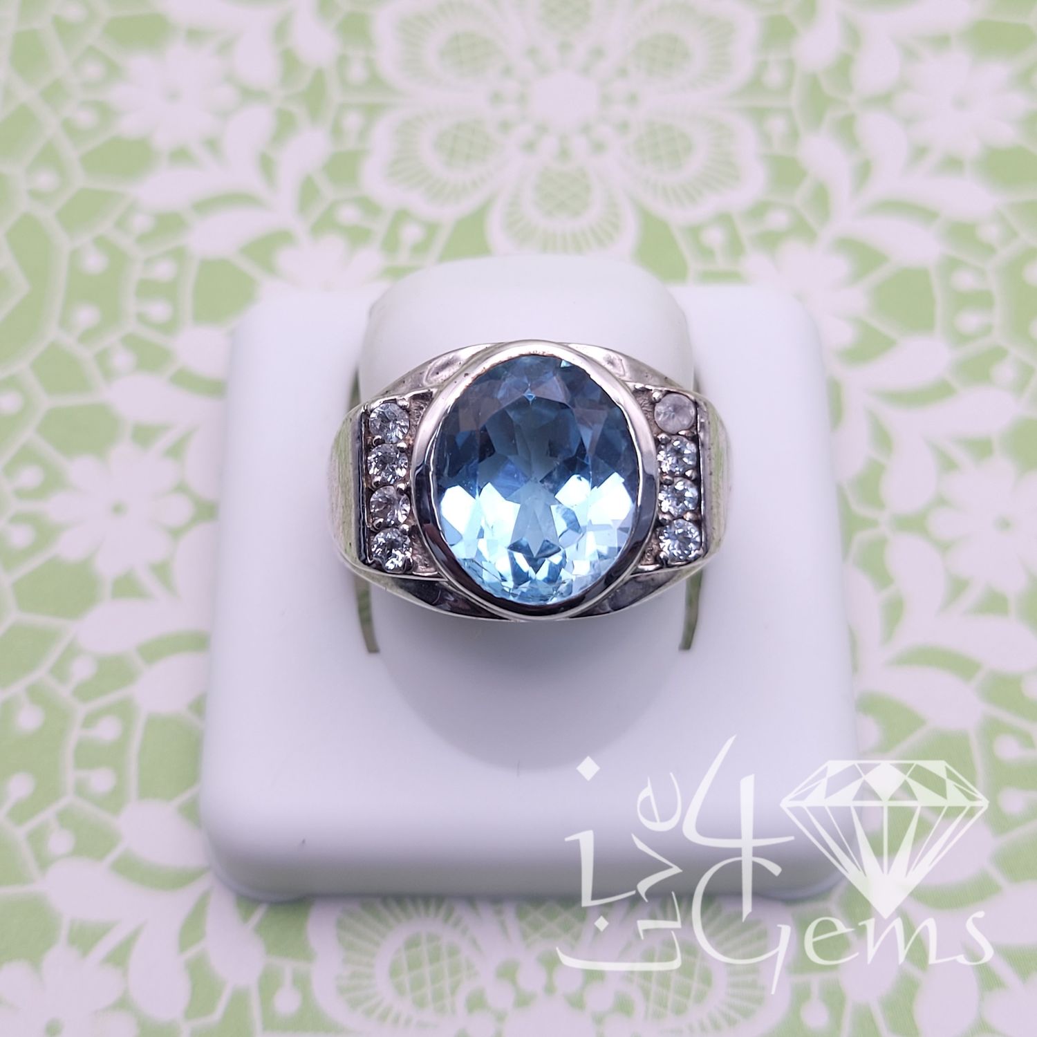 Silver Oval Aquamarine Ring