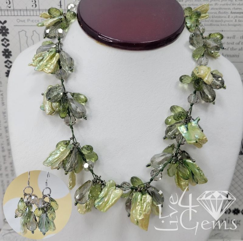 Apple Green Biwa Pearl w Crystal Necklace and Earring Set