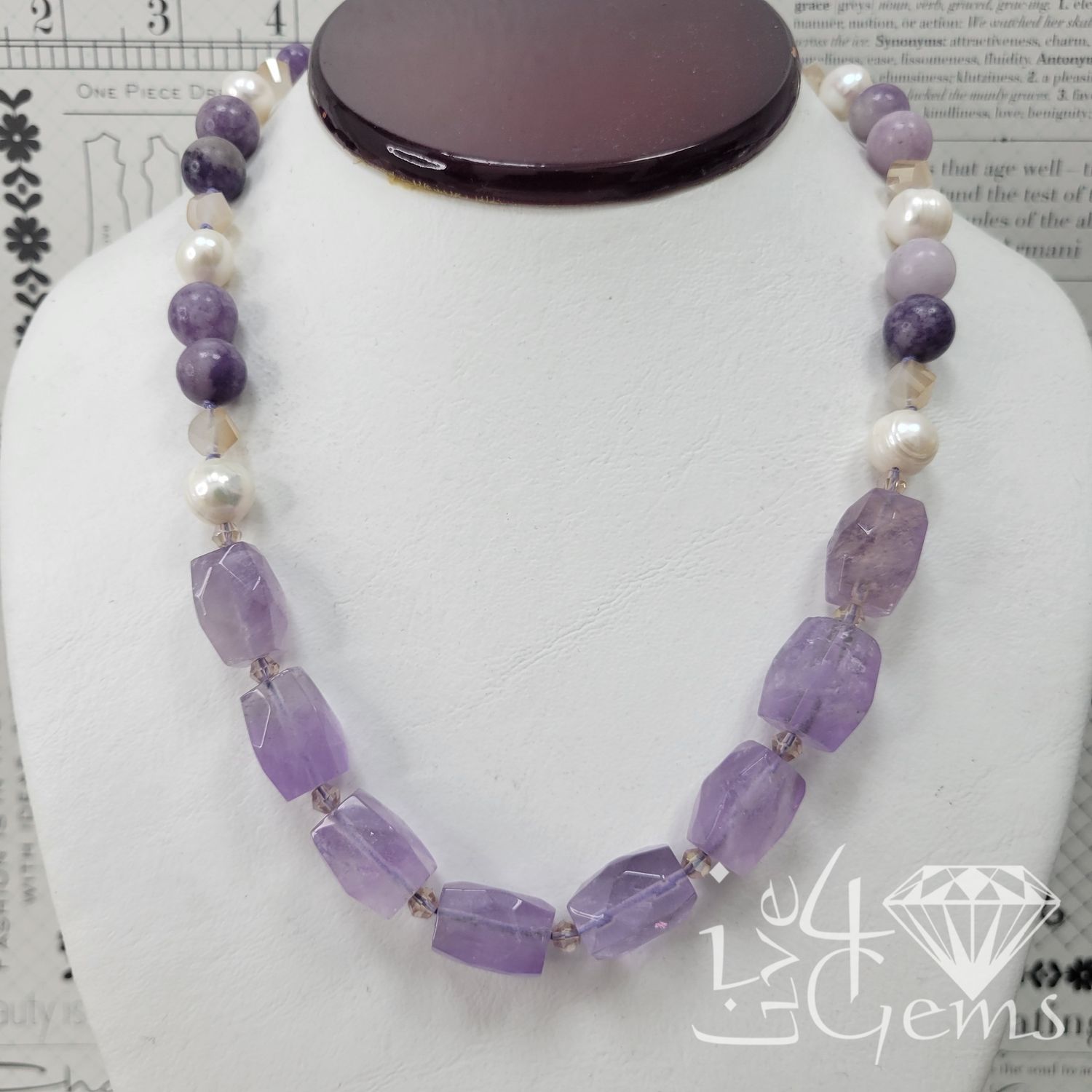 18.5&quot; Lavender Jade and Pearl Necklace