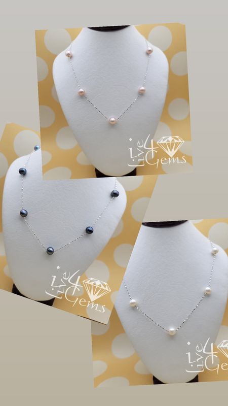 Silver Pearl Stationary Necklace 