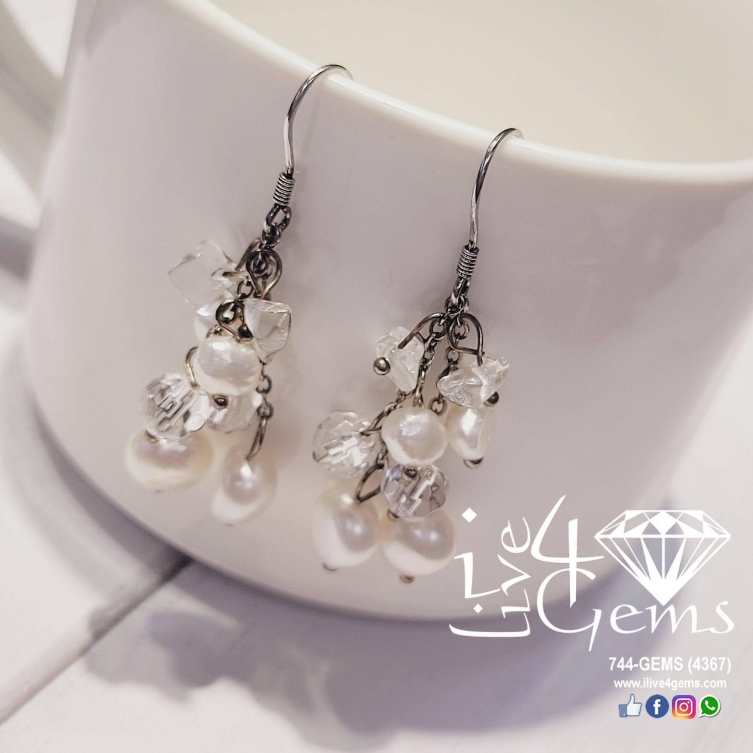 Silver White Pearl w Clear Quartz Hanging Earring