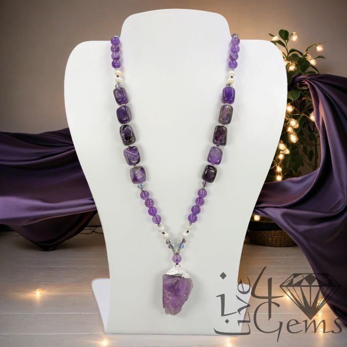 33&quot; Cape Amethyst Beads w Amethyst Free-Form Pendant