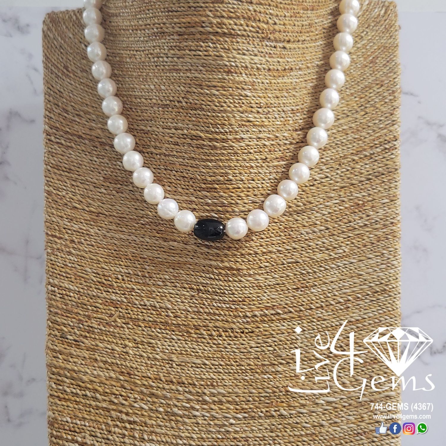 18&quot; Heart  Pearl w Black Jade Necklace