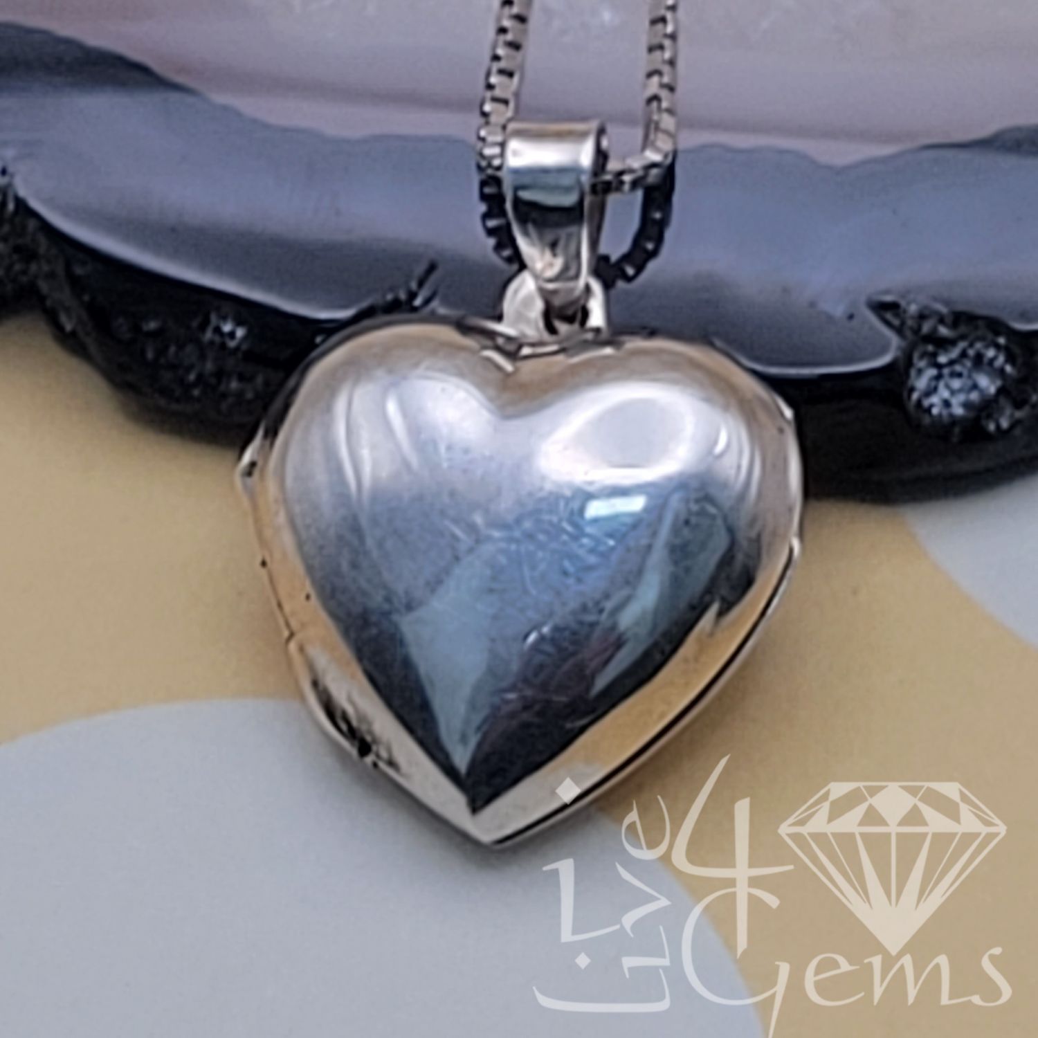 Silver Plain Heart Shaped Locket w Chain