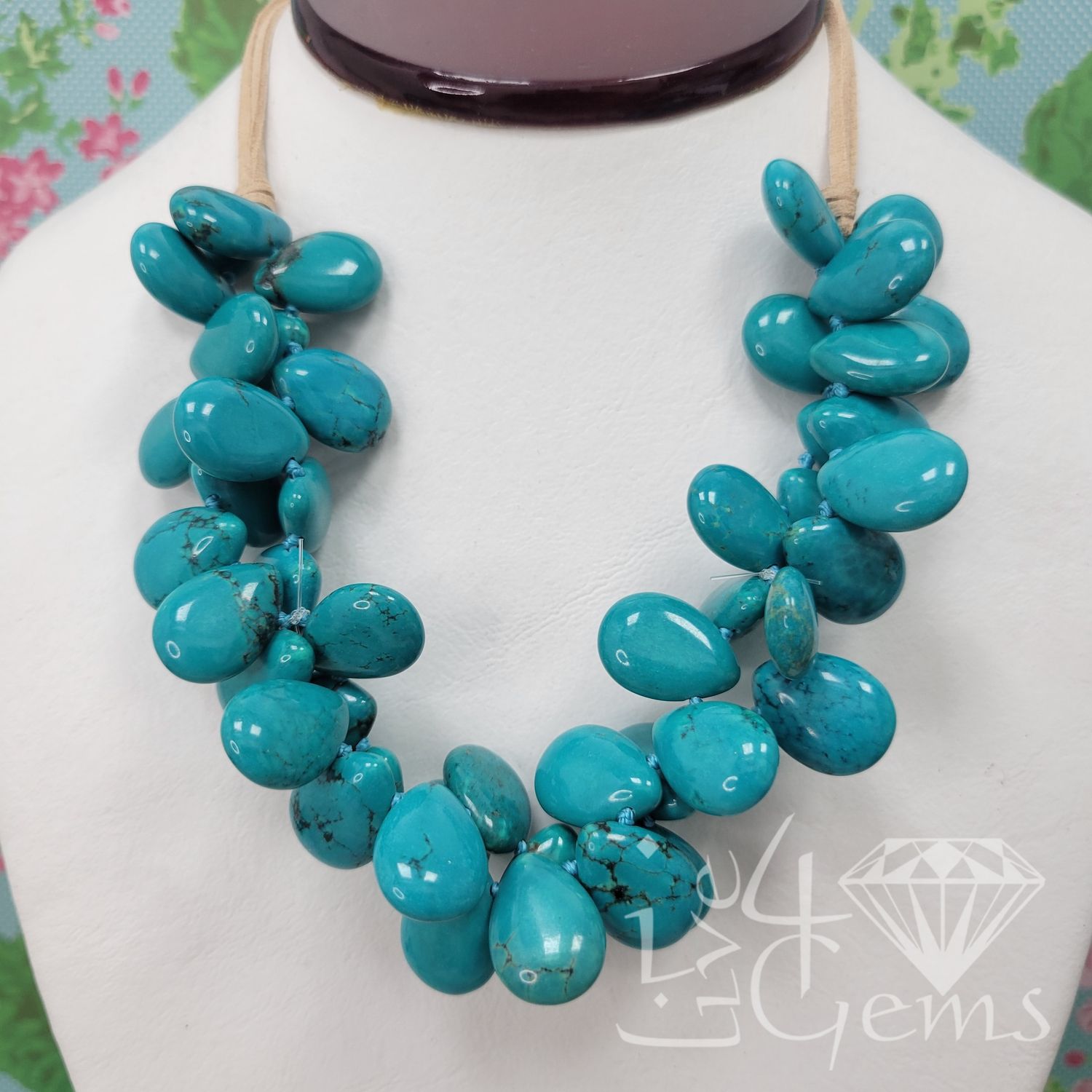 18&quot; Desert Sky  Magnesite Turquoise Leather Necklace