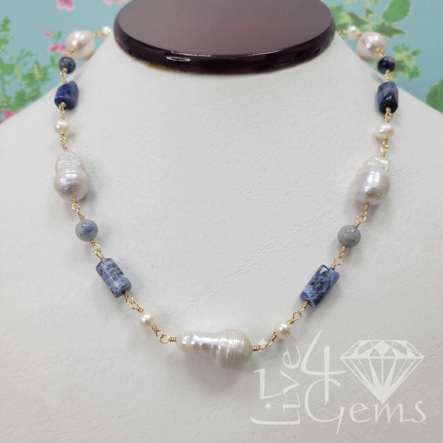 17&quot; Sodalite and Freshwater Pearls Necklace