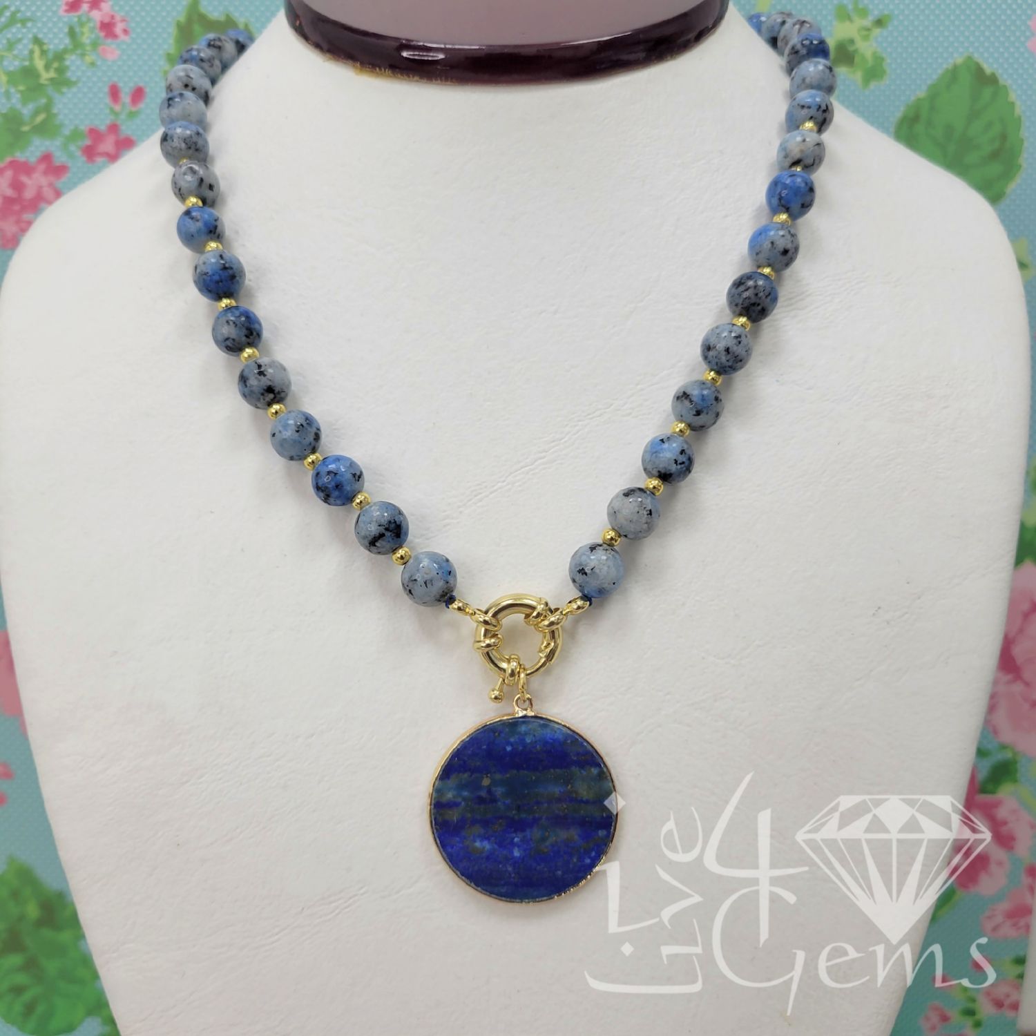 17.5&quot; Round Lapis Lazuli Pendant Necklace