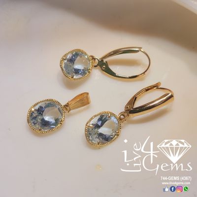 March Birthstone : Aquamarine